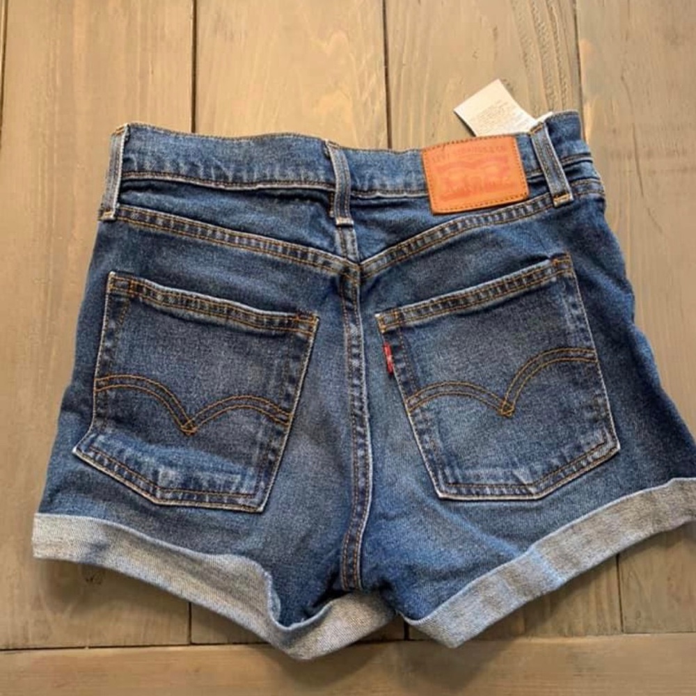 Levi Shorts